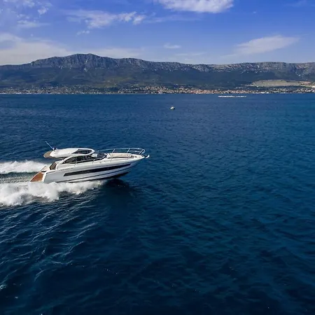 Botel Jeanneau Leader 36- Mihael Split